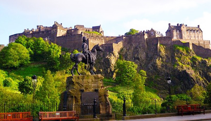 edinburgh castle tours cahalane coaches cork coach hire, bus hire, minibus hire, tours, stag/hen parties, passenger transport