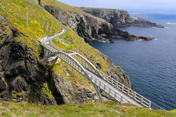 mizen head cork cahalane coaches cork coach hire, bus hire, minibus hire, tours, stag/hen parties, passenger transport